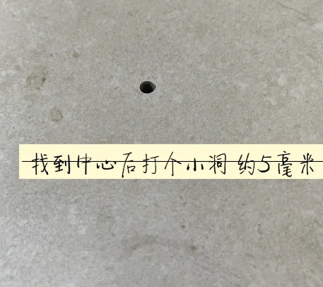 宾川瓷砖空鼓维修公司专业解答在瓷砖铺贴过程中，如果砂料搅拌不均匀，将会带来以下问题